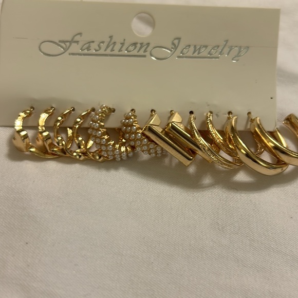 NWT, 1 “ golden hoops, set of 6 pairs, see pics - Picture 2 of 4
